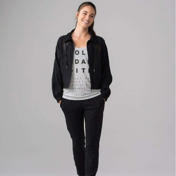 Lululemon Solidarité Love Tank, Size 6 - Picture 2 of 10